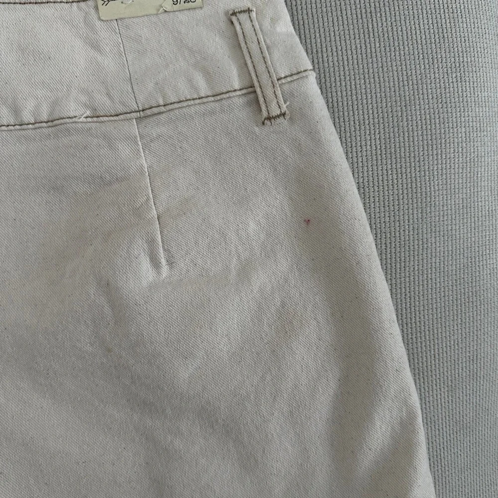 NWT Banjara Cream High Rise Shorts Size 9 28 Contrast Stitch‎